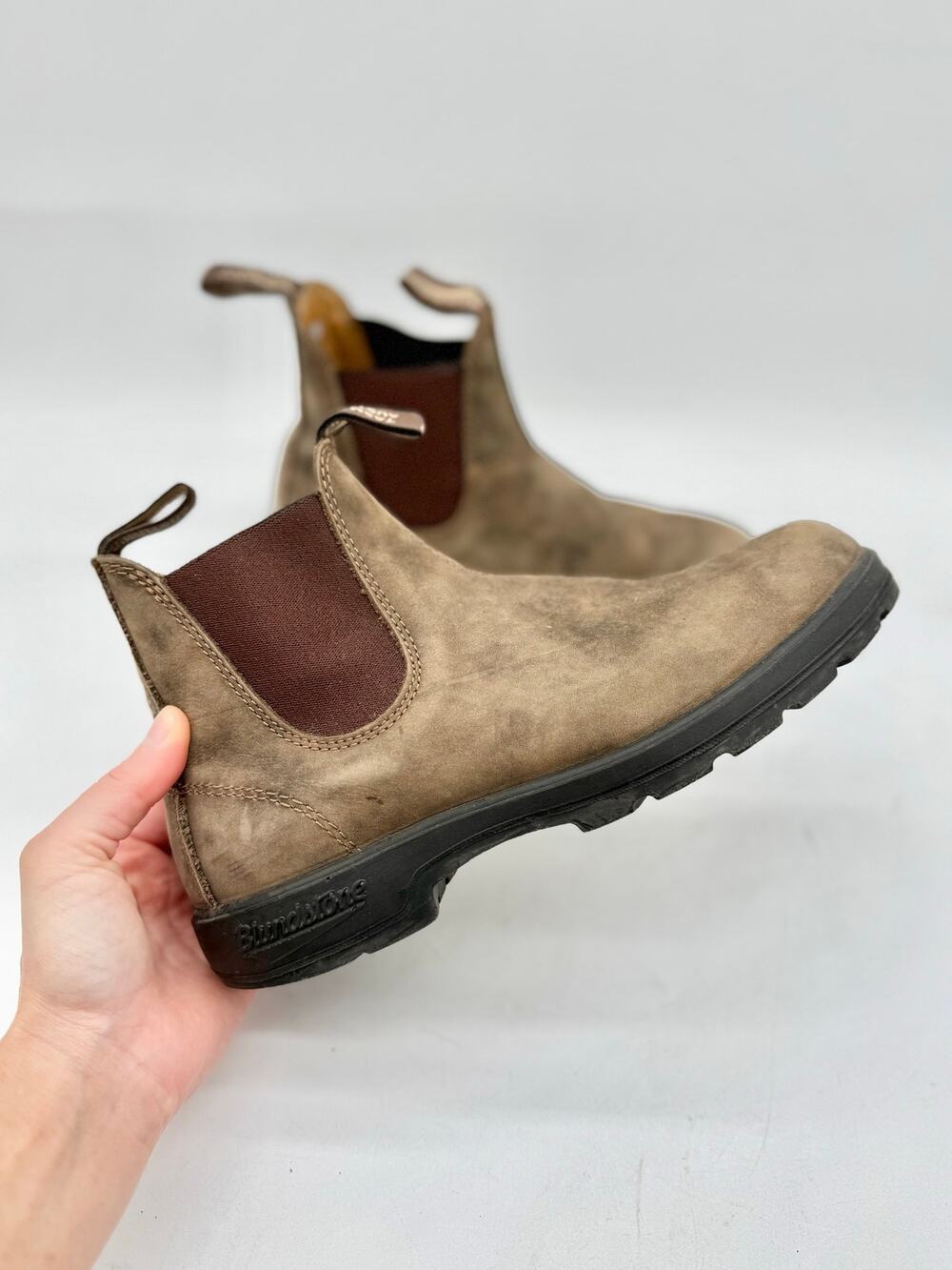 Blundstone Classic 585 Rustic Brown Leather Pull-On Chelsea Boots Women’s Size 9